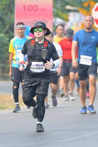 BIB: 100, 84039
                            <button type="button" onclick="openModal(9918085)" class="btn btn-primary btn-sm float-right btn-popup" data-toggle="modal" data-target=".modal-high-quality">
                        <i class="fas fa-shopping-cart"></i> Add to Cart
                    </button>
                                            <button type="button" onclick="isThisMe(9918085, true)" class="btn btn-success btn-sm float-right btn-popup btn-isme hidden" data-toggle="tooltip" data-placement="bottom" title="นี่คือรูปของคุณใช่ไหม คลิกที่นี่เพื่อเอาเข้าอัลบั้ม">
                        <i class="fas fa-plus"></i> Add to album
                    </button>
                    <button type="button" onclick="isThisMe(9918085, false)" class="btn btn-warning btn-sm float-right btn-popup btn-isnotme hidden">
                        <i class="fas fa-ban"></i> Remove from album
                    </button>